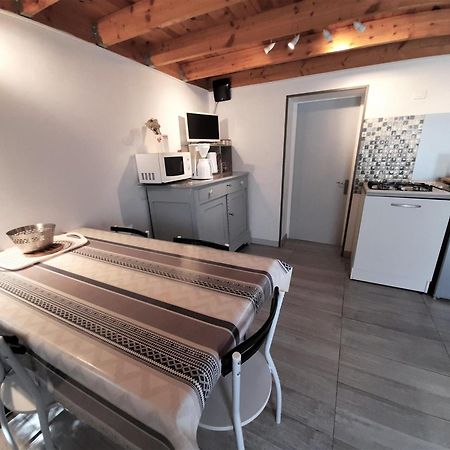 Ty Daou Gwez Bed and Breakfast Irodouer Buitenkant foto