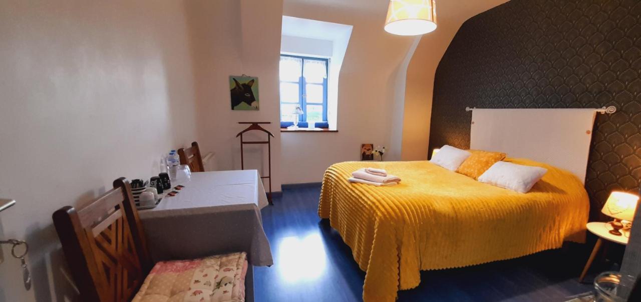 Ty Daou Gwez Bed and Breakfast Irodouer Buitenkant foto